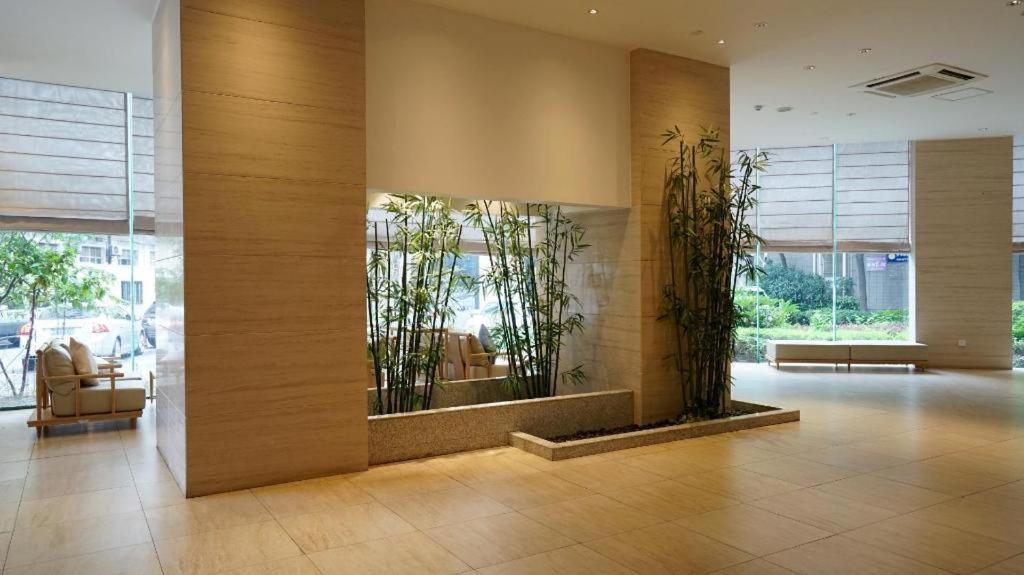 Ji Hotel Shanghai Yan An Road Branch Extérieur photo