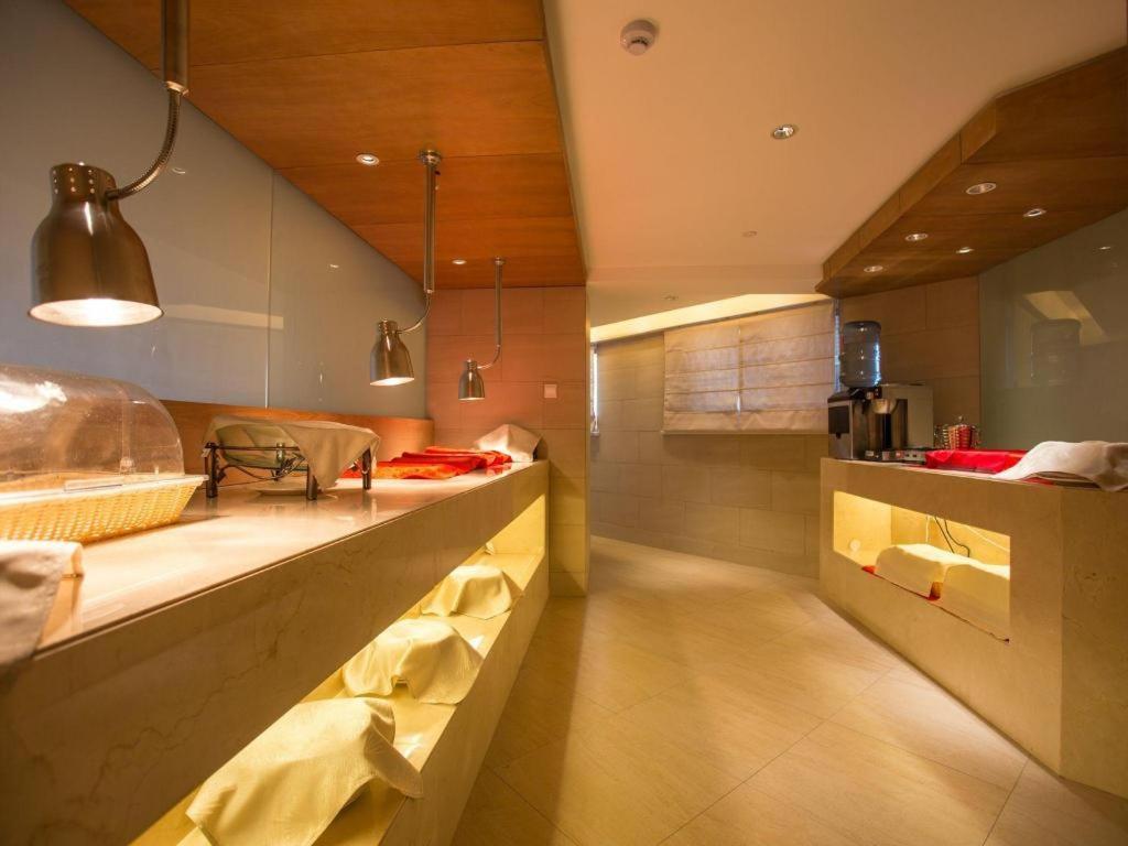 Ji Hotel Shanghai Yan An Road Branch Extérieur photo